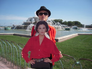 VI and Sara at Buckingham Fountain