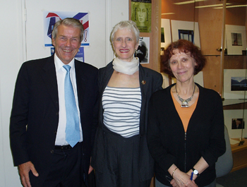 Sara is standing between Arthur Marchet and Odile Hellier, who organized a program for her at the American Library in Paris.